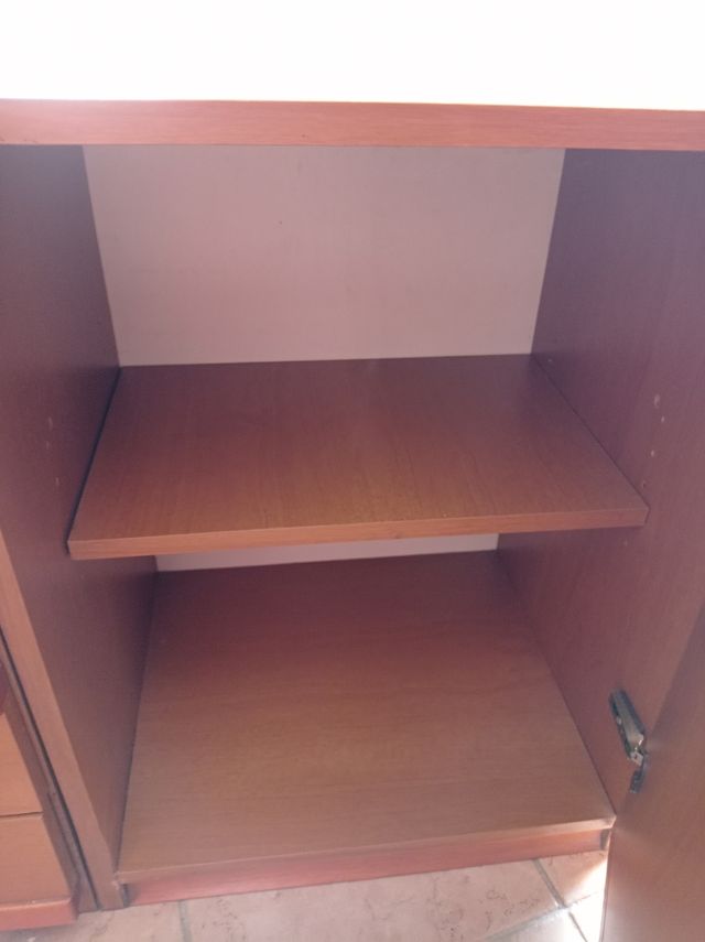 mobile basso in legno