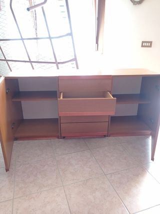 mobile basso in legno