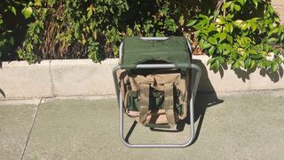 Taburete silla plegable con mochila 