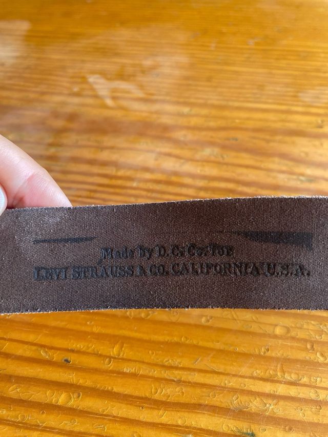 Cinturon Levis vintage piel