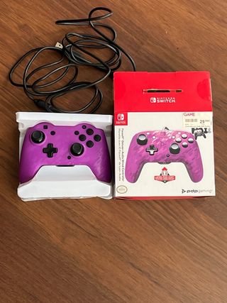Mando pro nintendo switch lila