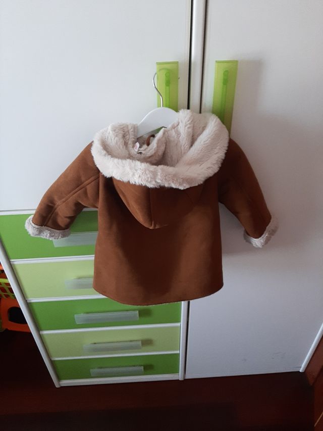 Abrigo niña