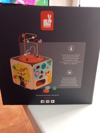 Juguete educativo de madera