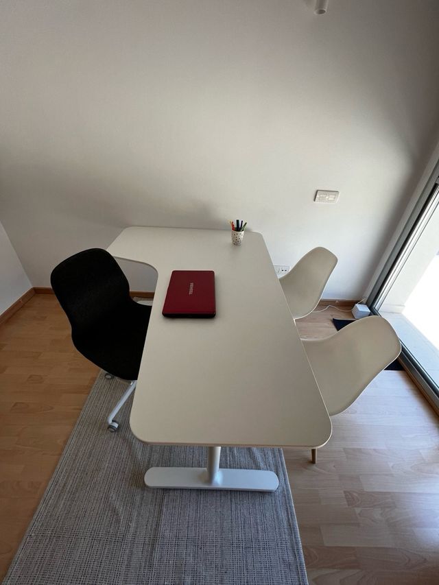 Mesa escritorio blanco