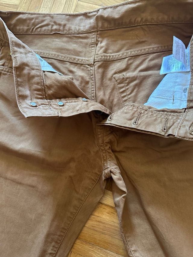 Pantalon corto CARHARTT talla 31