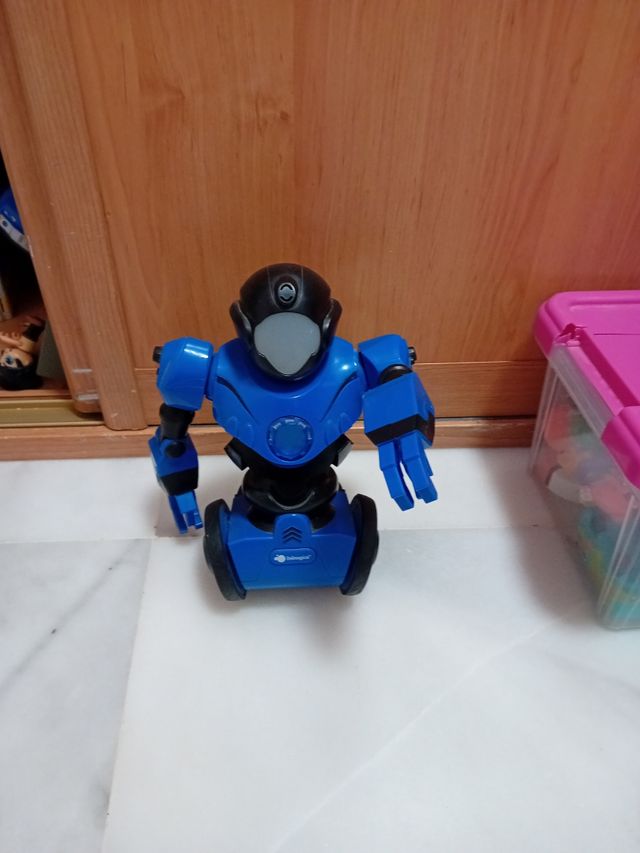 Robot de niño