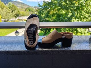 Sandalias Bimba y Lola nuevas
