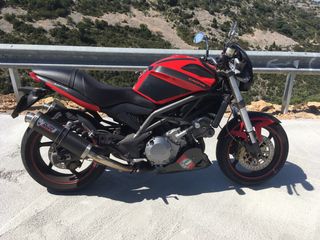 Cagiva raptor 1000