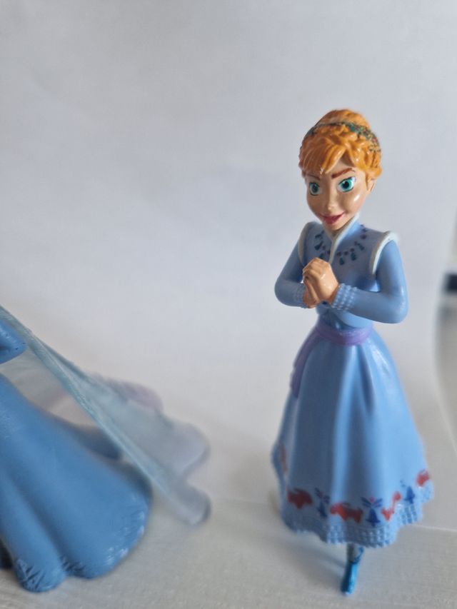 Frozen, muñecas de goma de Elsa y Ana