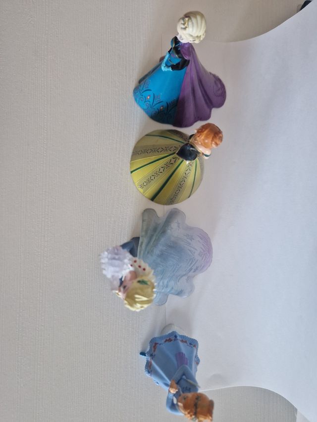Frozen, muñecas de goma de Elsa y Ana