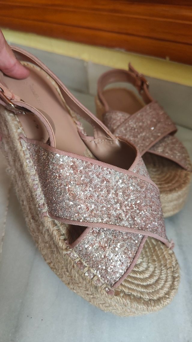 Sandalias brillo verano mujer