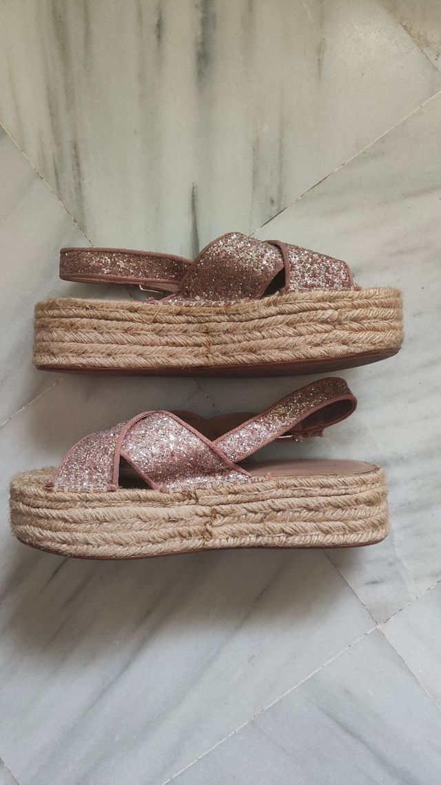 Sandalias brillo verano mujer