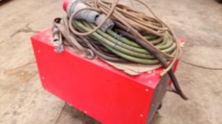 soldadora máquina de pernos