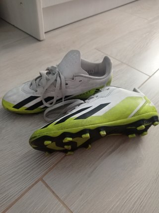 Botas de fútbol