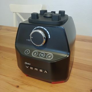 Batidora Oster Versa Performance