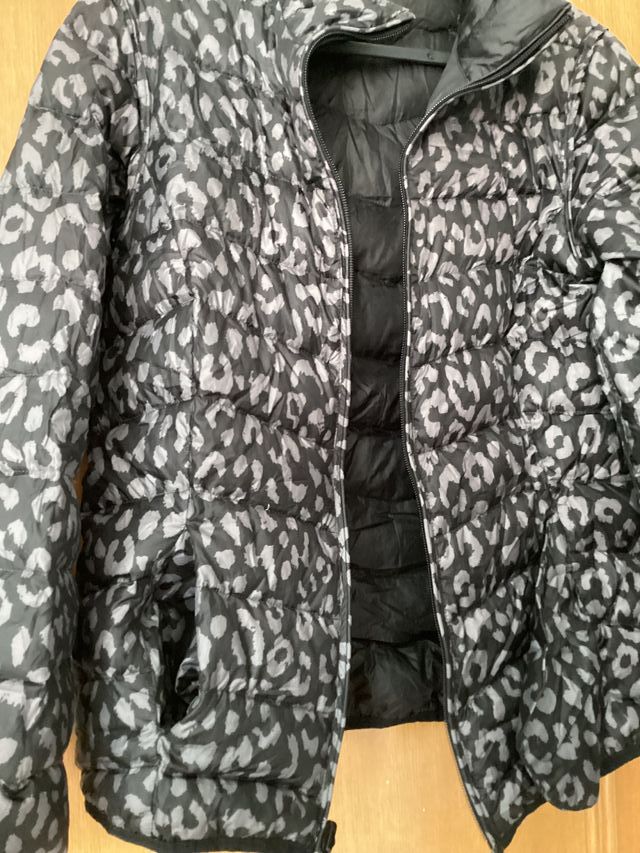 Chaqueta de plumas muy ligera