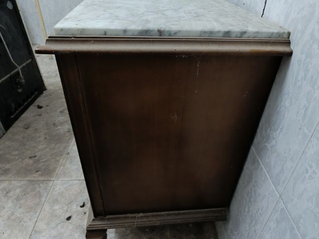 Cómoda muebles antiguos