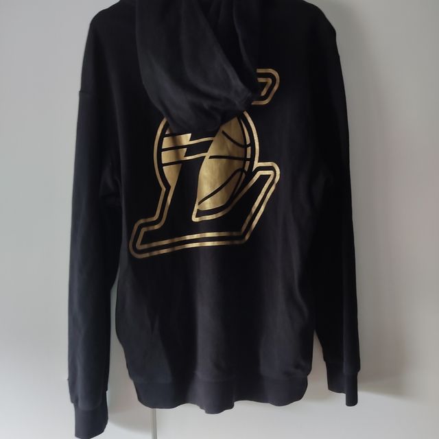 Sudadera negra