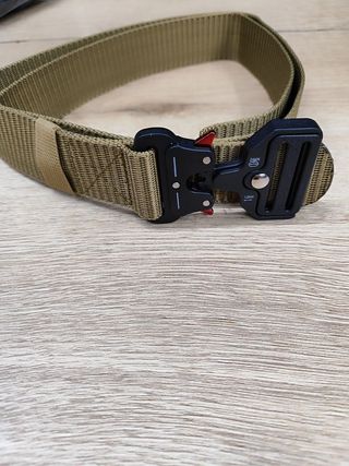 Cinturón Táctico Árido/Rojo Nuevo