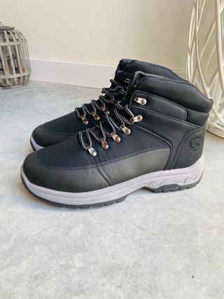 Botines montaña T.41 de hombre nuevos