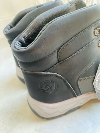 Botines montaña T.41 de hombre nuevos