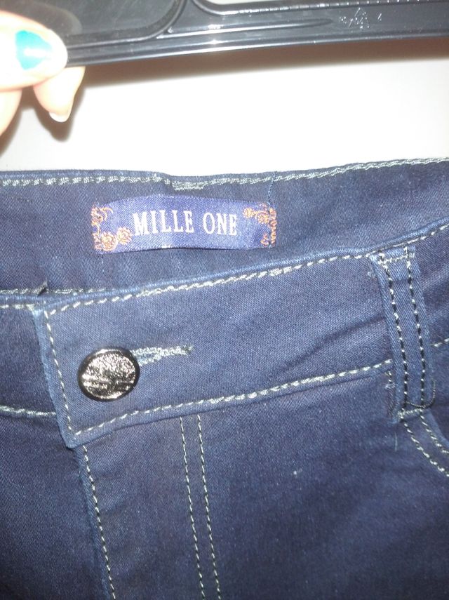 Pantaloni jeans