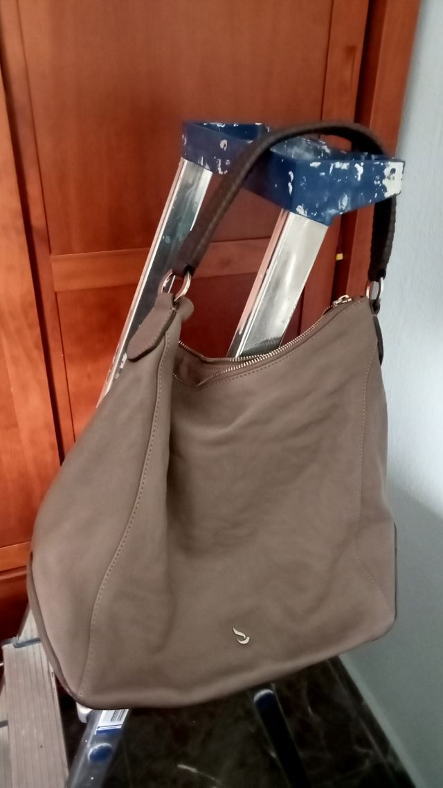 Bolso de piel