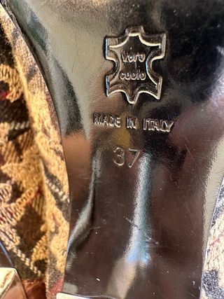 Salones de la firma italiana Cerutti