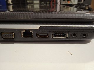 Portátil 17" TOSHIBA SATELLITE L550D-10M