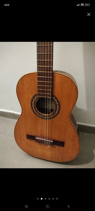 Guitarra clásica Manuel Contreras