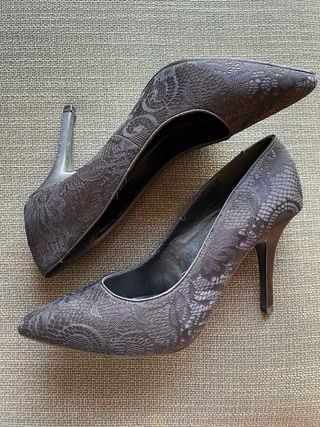 Zapatos negros tacon