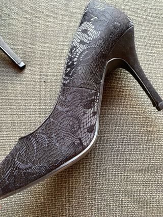 Zapatos negros tacon