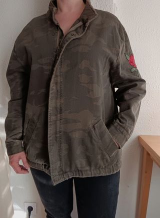 Cazadora oversize Zara,talla L,xl real