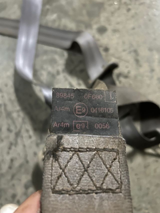 Cinturón Nissan Terrano II