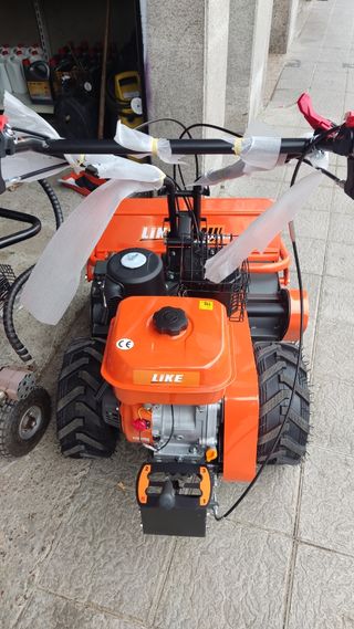 Desbrozadora de martillos 302cc