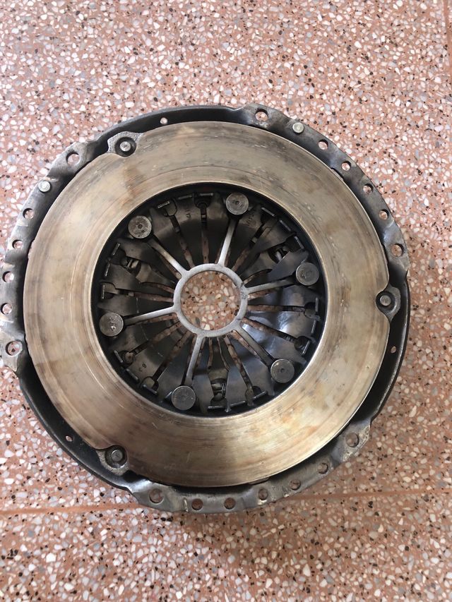 Embrague Lux Opel Astra Año 2006 A 2009