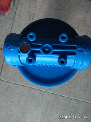 Porta filtro de carbón.