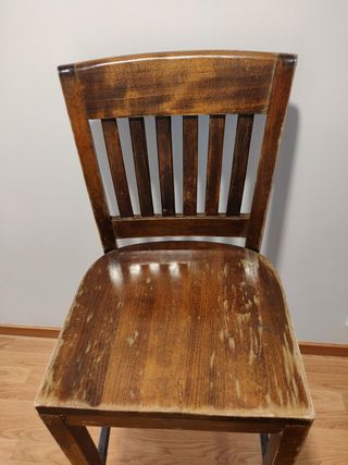 Silla alta de bar de madera maciza