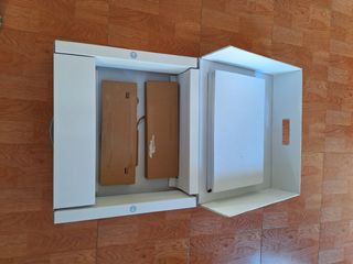 Caja ordenador Imac