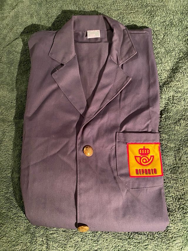 ANTIGUA BATA REPARTIDOR CORREOS