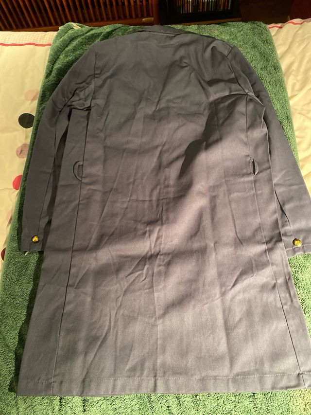 ANTIGUA BATA REPARTIDOR CORREOS