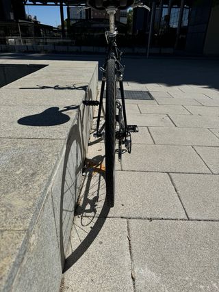 Bicicleta carretera y campo (hibrida)
