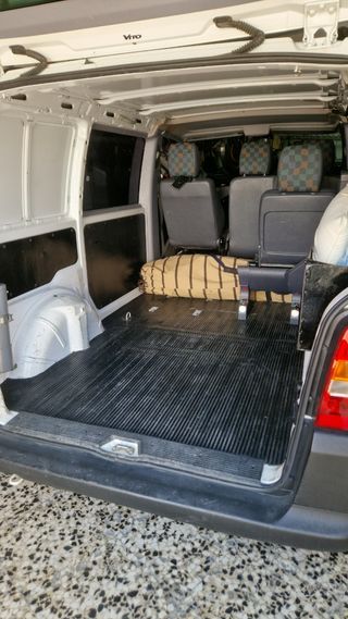 Mudanzas , portes y transportes 