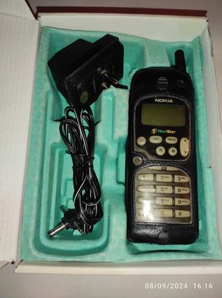 Móvil NOKIA 1610 Movistar año 1996