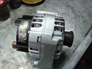Alternador Mercedes-Benz E320 avangarde año 2000