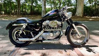 Harley Davidson Sportster 883 Evo (negociable)