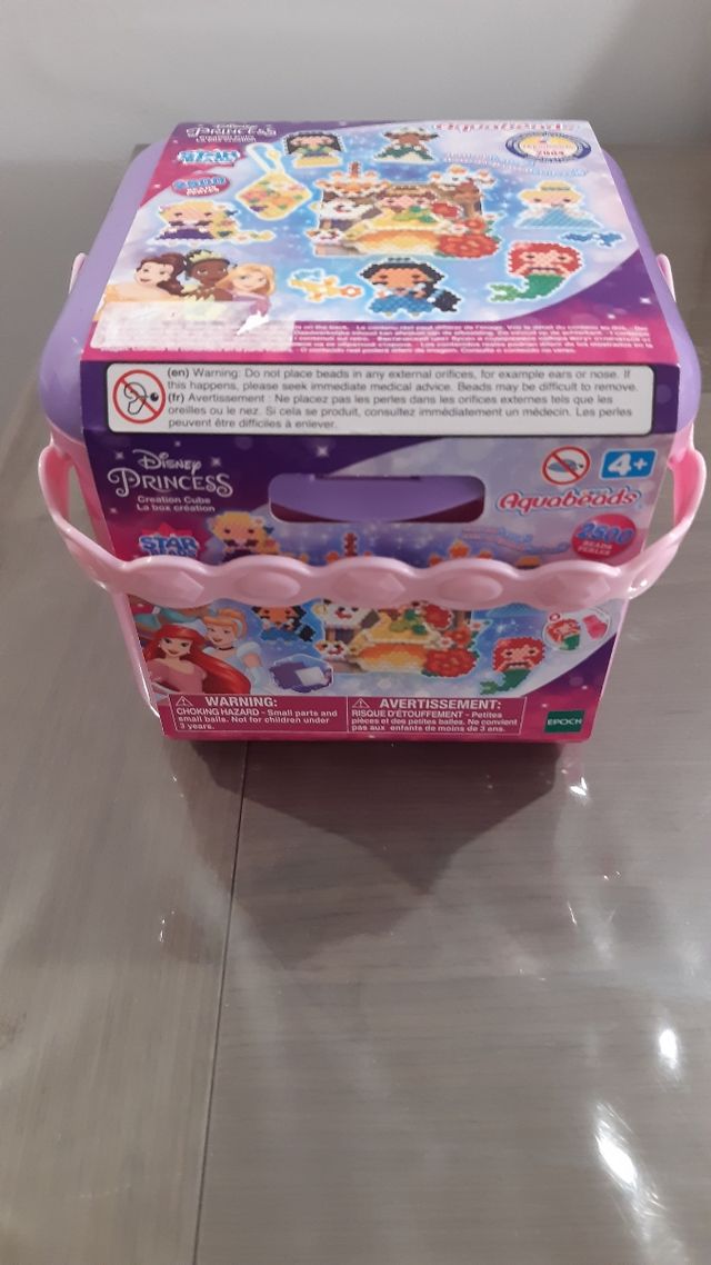 Cubo nuevo princesas aquabeads