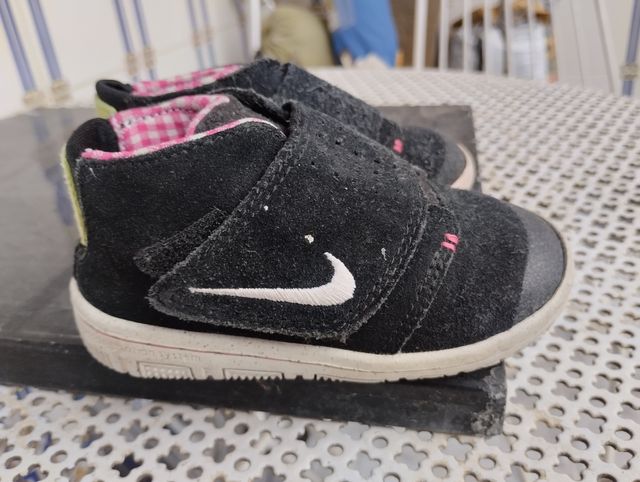 Bambas bebé Nike T. 21