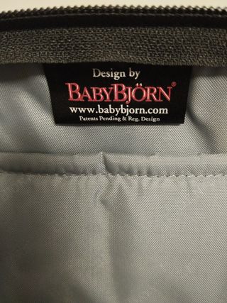 Mochila-bolso Baby Björn con cambiador