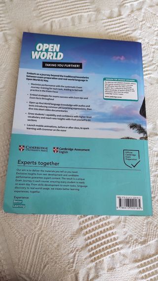 Libro inglés open world A2 Cambridge